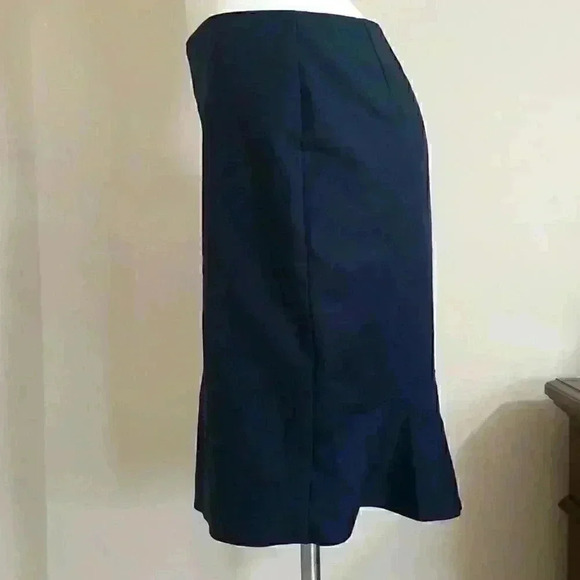 Ann Taylor Navy Blue Skirt - Picture 1 of 6